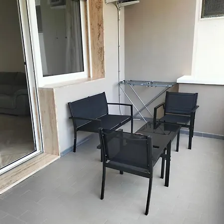 Pi-gna Apartment
